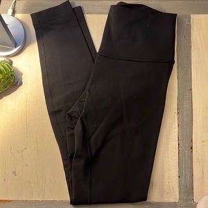 Lululemon {full length} Leggings size 6